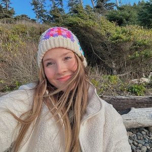 Updated Meet me/FAQs!